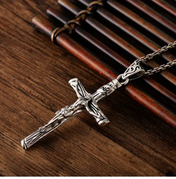 925 Sterling Silver Jesus Crucifix Cross Pendant
