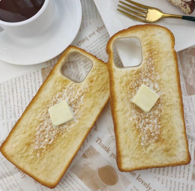 iPhone Simulation Toast Mobile Shell